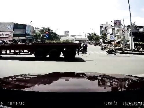 A Moped Driver Died On The Spot In Vietnam