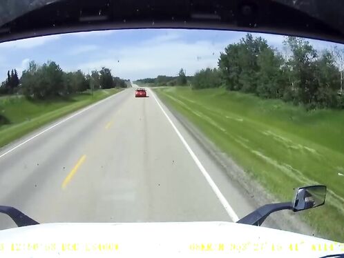 Truck Driver Captures Crazy Accident On Dash Cam