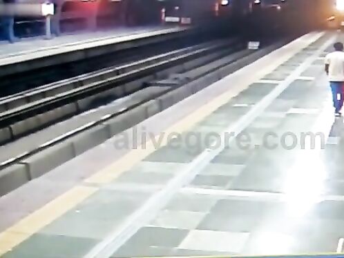 Singapore Train Suicide S.Murders,