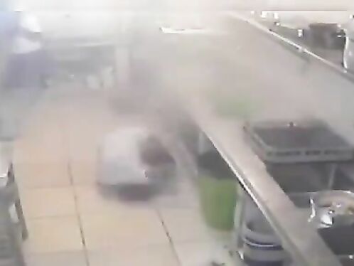 Woman Dies In Kitchen Explosion {extended Version}