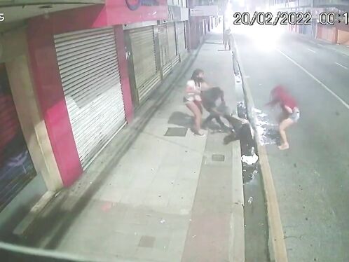 Loser Of The Week: Criminal Accidentally Stabbed Himself During Game