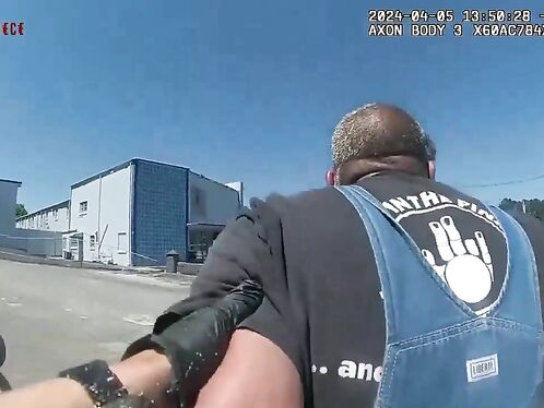 Florida Police Officer Searched Man's Car And Was Hit In The Face With Pipe Bomb