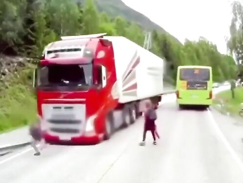 The Truck Driver's Reaction Saved His Life