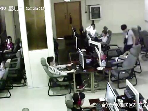 Little Boy Died From Electric Shock While Playing Gaming In Internet Cafe