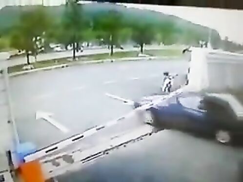 Instant Karma For Car Thieves