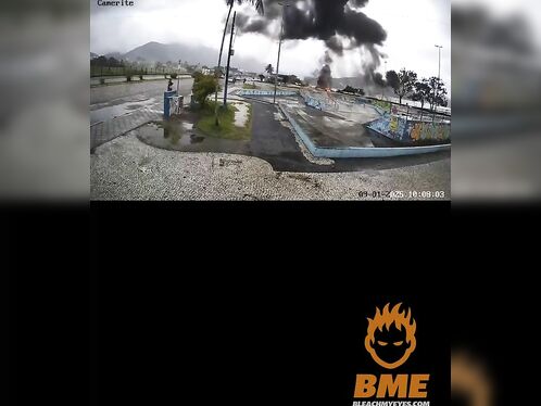 Private Plane Overshoots Runway And Explodes In Ubatuba