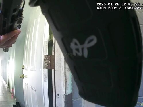 Police Knock Knife Out Of Bank Robber's Hand