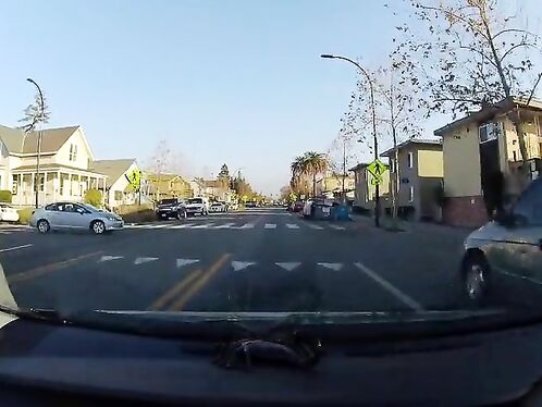 There Is No Sound, But Is It Wrong To Honk The Horn Here?