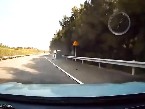 An SUV Attempted To Leave The Passing Lane