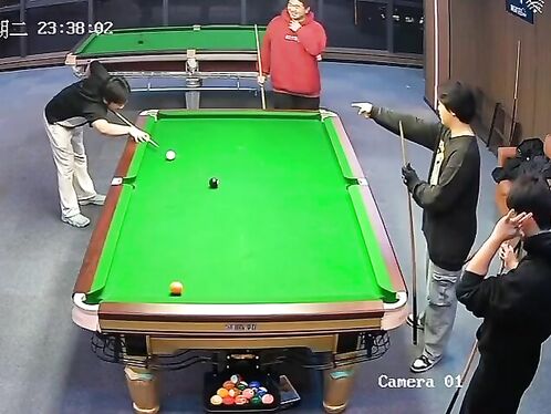 This Guy Moved The Ball So His Friend Couldn't Putt Without Looking