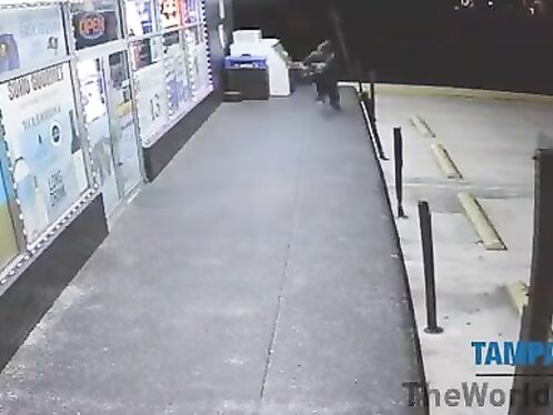 Thieves Used Chainsaws To Break Into A Store In Tampa, Florida