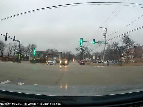 I Made The Mistake Of Using The Protected Left Turn Option -01