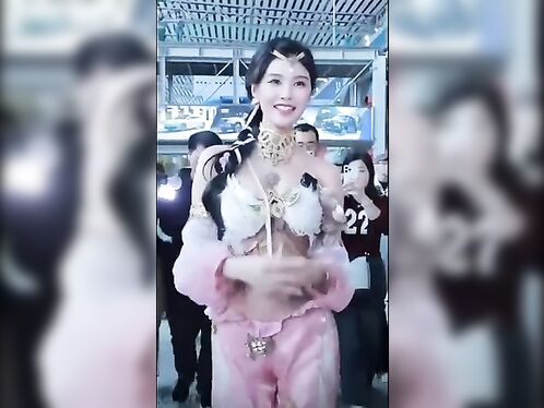 In China, They Really Understand What Car Enthusiasts Want To See.