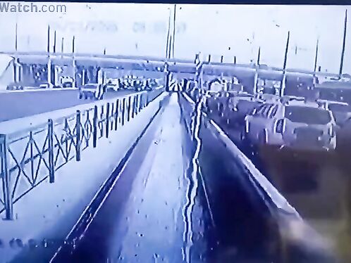 An Impatient Russian Driver Came Up With A Brilliant Way To Get Out Of Traffic Jams.