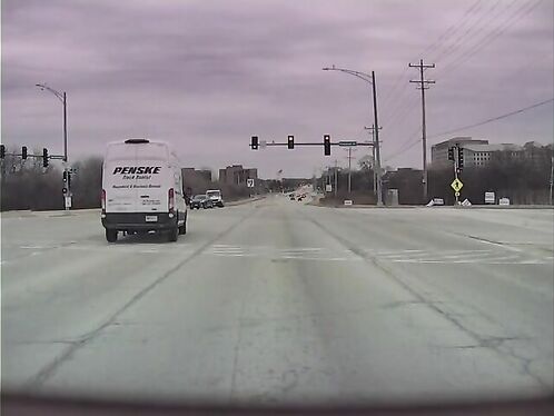 This Idiot Won't Turn Left. Everyone Else Can Go Around Him.