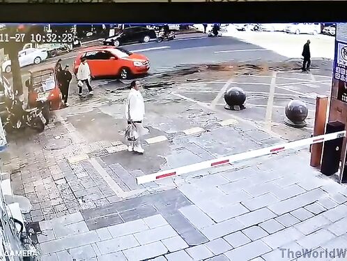 Driver hits woman carrying groceries