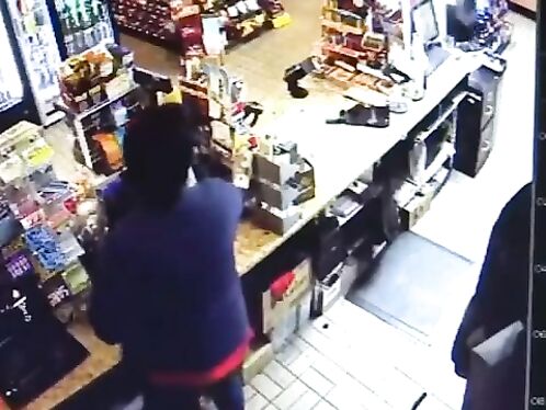 Man tries to jump counter at convenience store