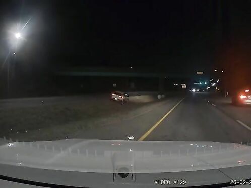 Driver refuses to turn left and pulls over