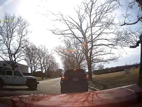 Car brakes suddenly and causes a chain reaction at intersection