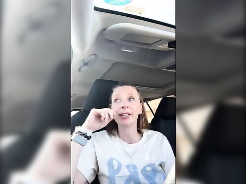 Woman abandons Democrats for a day