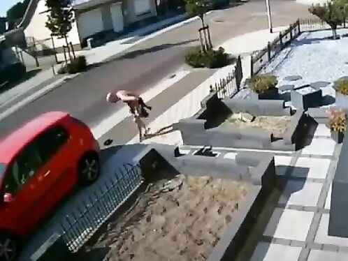 Man injures his genitals on a fence after falling