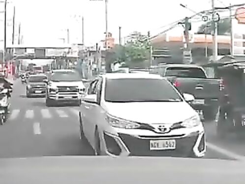 Car suddenly veers into oncoming traffic