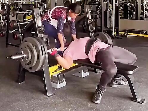 Lifter learns to always have a capable spotter