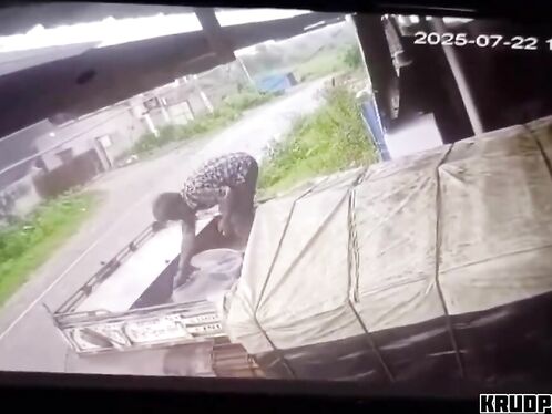 Truck driver gets electrocuted